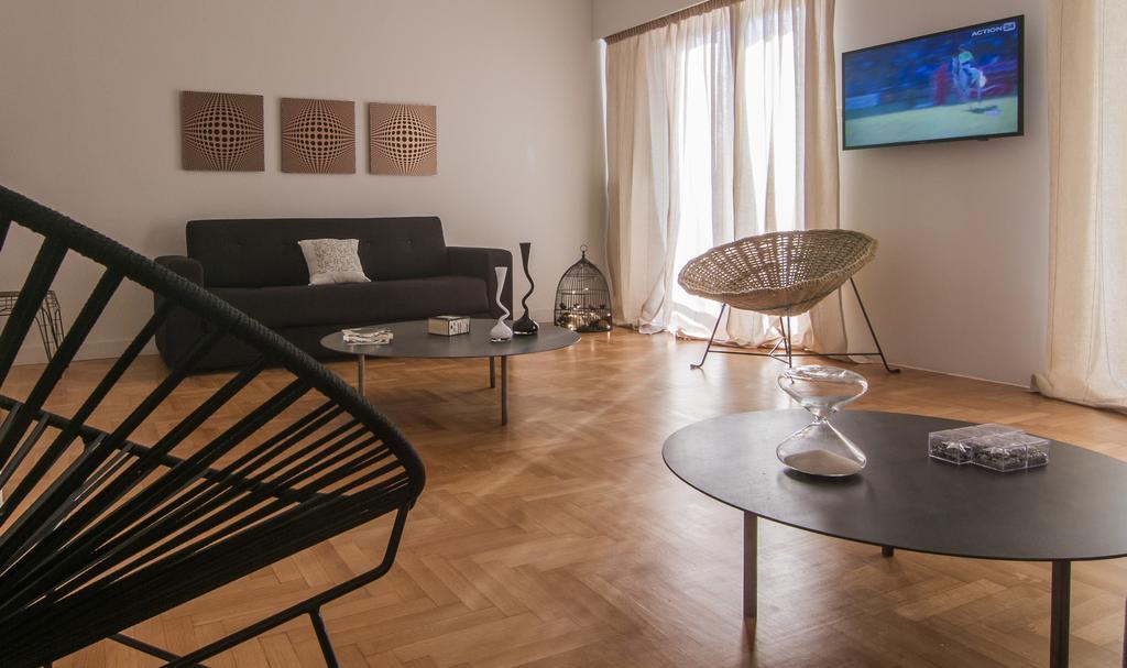 Aba Apartment 2 Vourvachi Street Athena Bagian luar foto